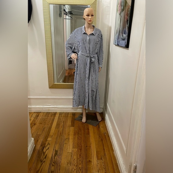 Terra & Sky maxi dress plus size - Picture 10 of 14